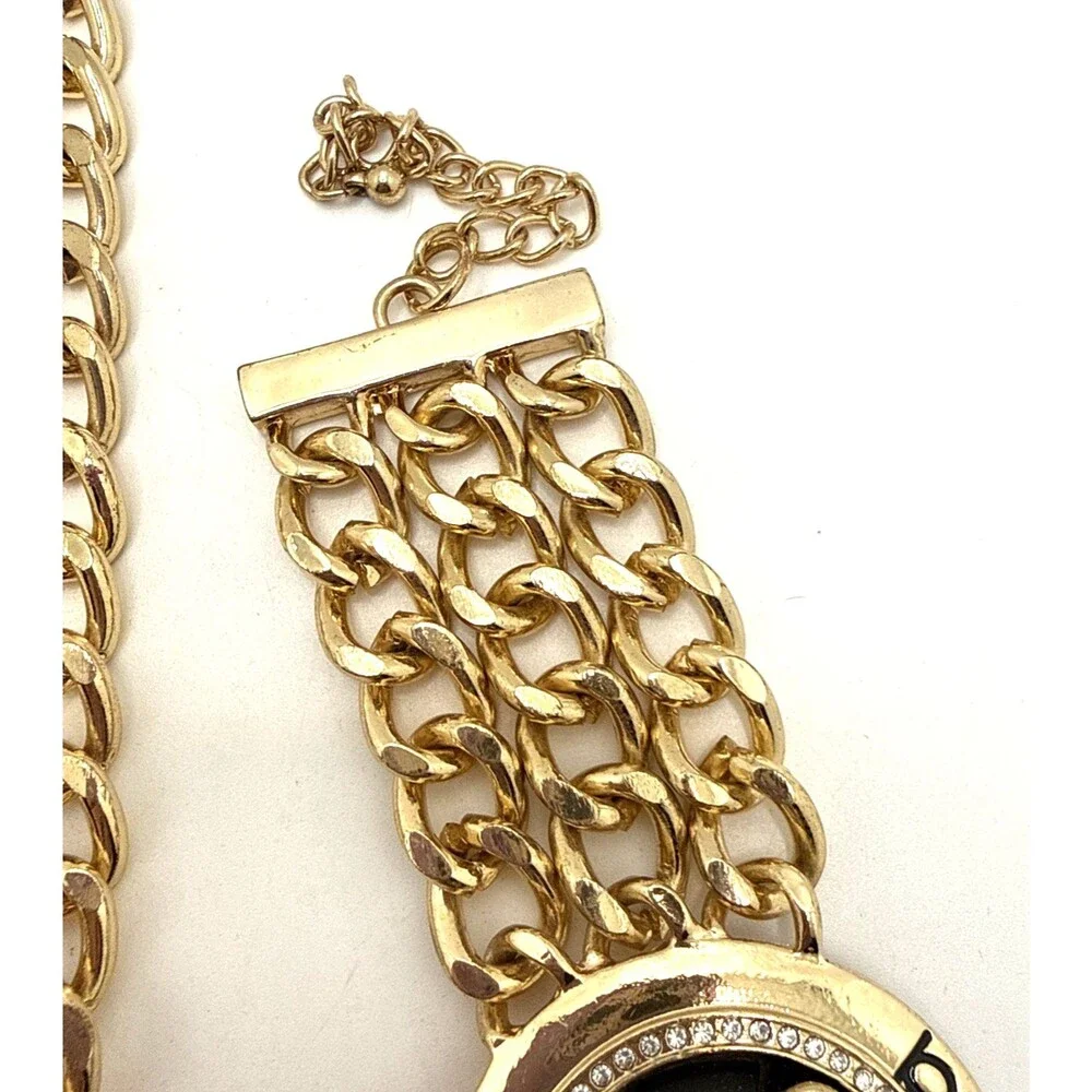 bebe cheetah pendant